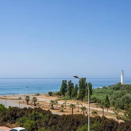 Apartamento Punta Del Faro Apartmán